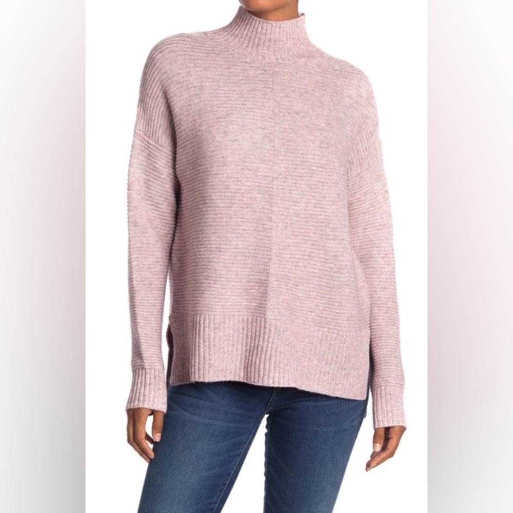Sweet Romeo Blush Ribbed Knit Top